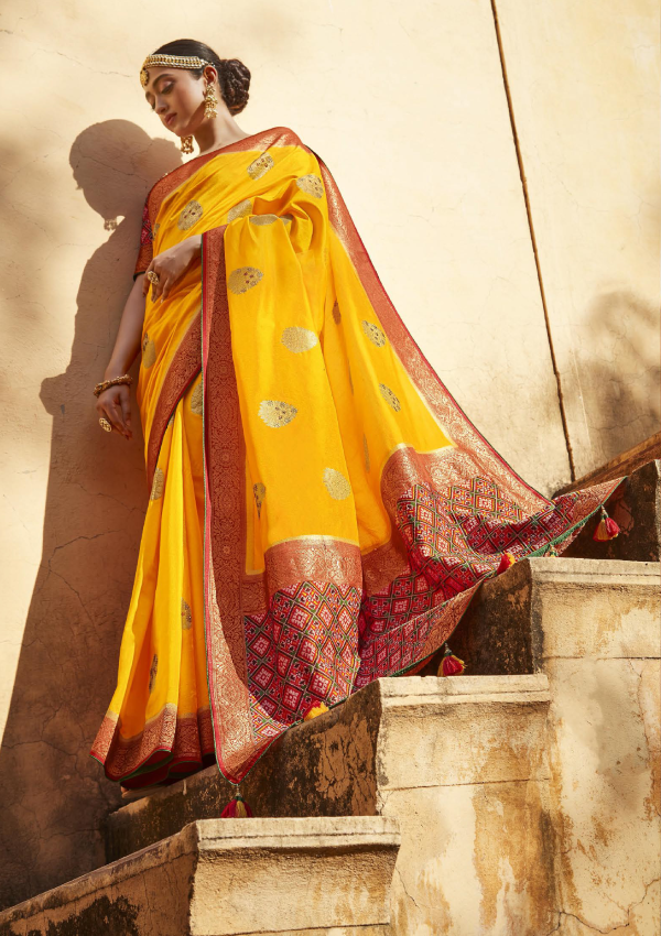 Pooja Hegde's yellow Raw Mango sari and blue blouse is a lesson in colour  blocking | Vogue India | Wedding Wardrobe